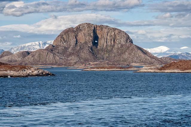 Torghatten